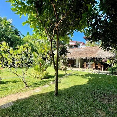 Villa Fiori Hikkaduwa Bagian luar foto
